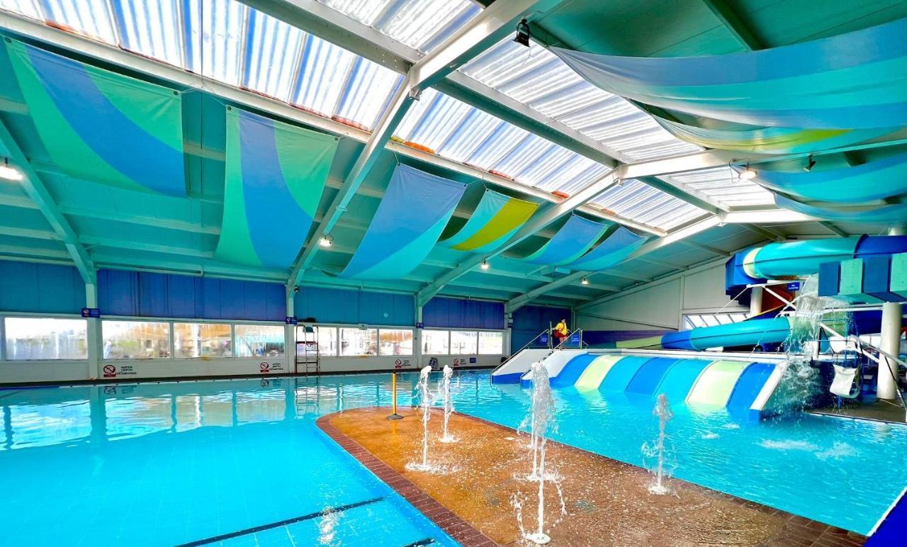 The Hideaway Villa Скарбъро Екстериор снимка