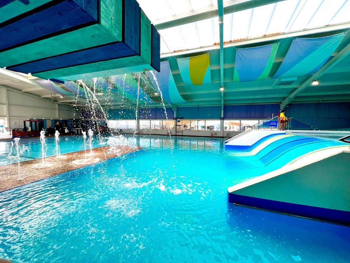 The Hideaway Villa Скарбъро Екстериор снимка
